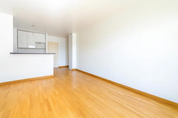 Appartement à vendre 2 pièces POISSY (78)