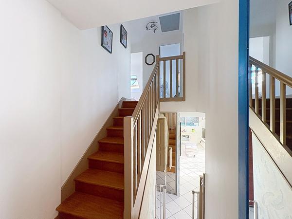 A VENDRE - MAISON CONTEMPORAINE A GUIDEL