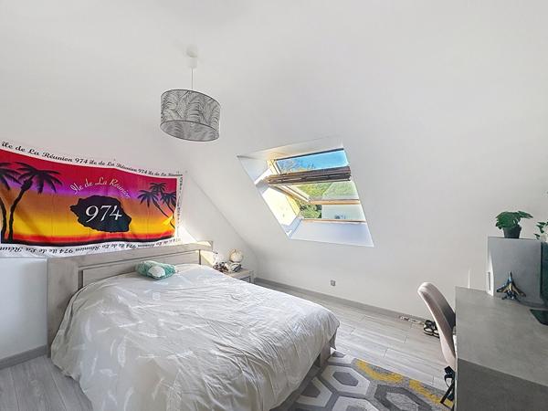A VENDRE - MAISON CONTEMPORAINE A GUIDEL