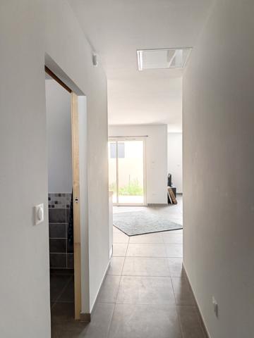 Bollène (84500) À louer à Bollène : appartement neuf avec AGENCE JURISTIMMO