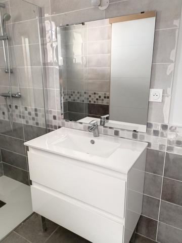 Bollène (84500) À louer à Bollène : appartement neuf avec AGENCE JURISTIMMO