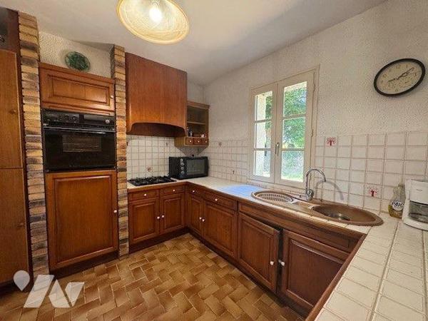 À VENDRE MAISON MOELAN SUR MER (29)

Maison individuelle construite en 1982, située dans un e...