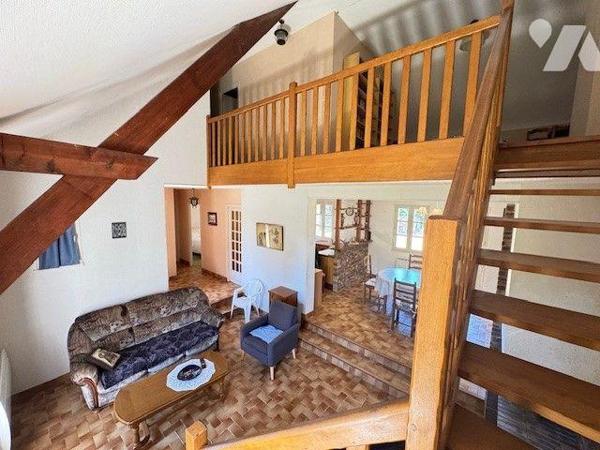 À VENDRE MAISON MOELAN SUR MER (29)

Maison individuelle construite en 1982, située dans un e...