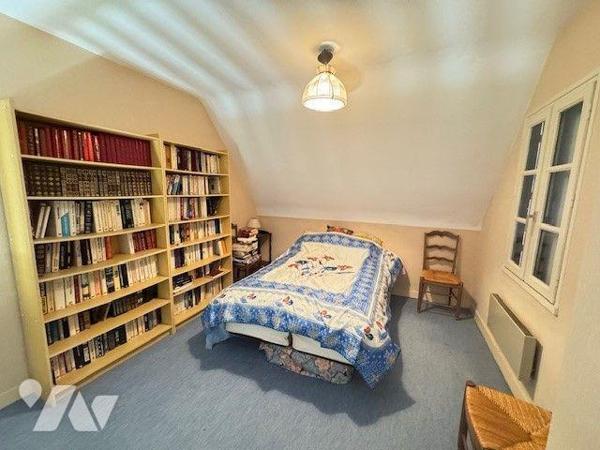 À VENDRE MAISON MOELAN SUR MER (29)

Maison individuelle construite en 1982, située dans un e...