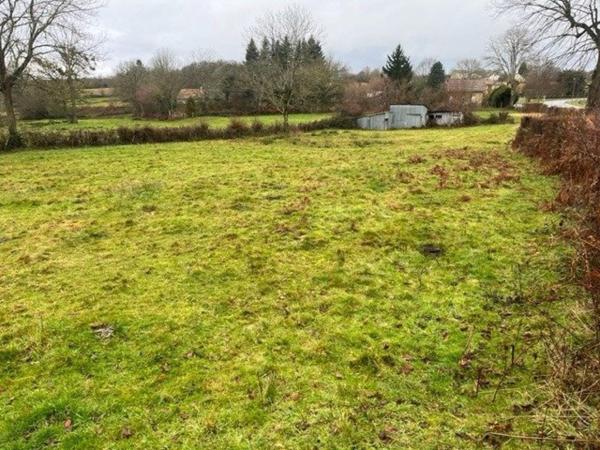 Terrain constructible 1353 m2