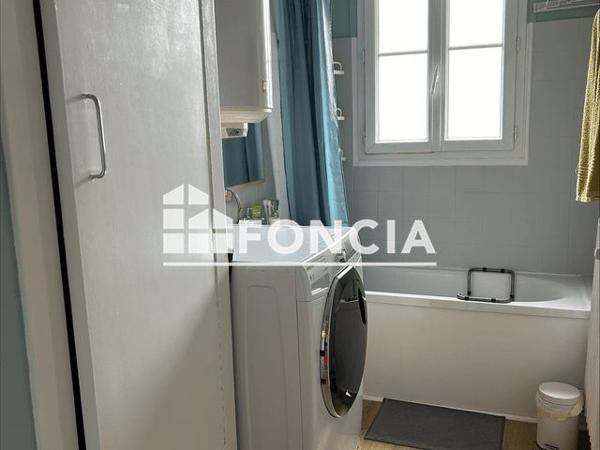 Location Appartement 3 pièces 56.62 m² - 8 RUE D'AVIGNON Orleans 45000