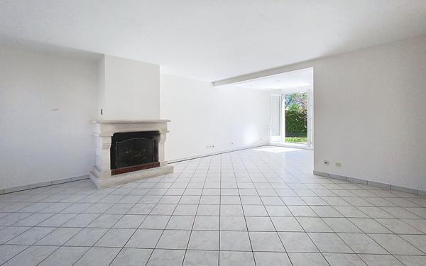 Maison à vendre    7 pièces • 170,85 m2 Guyancourt