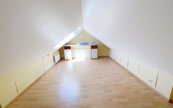 Maison à vendre    7 pièces • 170,85 m2 Guyancourt