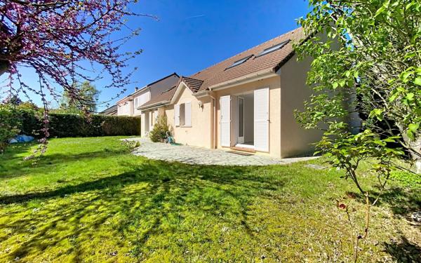 Maison à vendre    7 pièces • 170,85 m2 Guyancourt