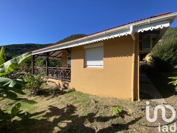 Gîte 11 pièces de 231 m² à Terre-de-Bas (97136)