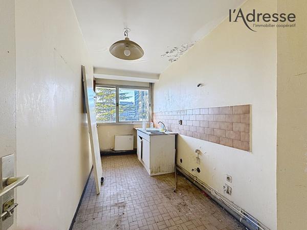 PUTEAUX/Bellerive I Appartement 2 pièces de 51 m² cave et parking