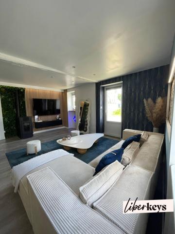 MAISON EN PIERRE RÉNOVÉE – 102 M² HABITABLES – TERRAIN DE 900 M² – FORT POTENTIEL D’AGRANDISSEMENT CHANTONNAY – QUARTIER SAINT-PHILBERT-DU-PONCHAREAU**