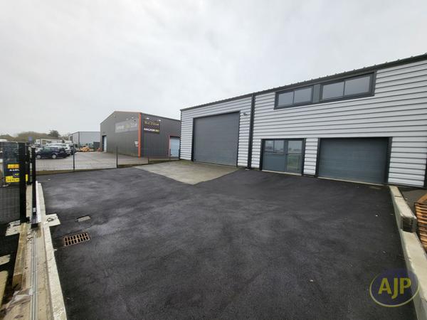 Sainte Pazanne : 1 950 € - AJP Immobilier Sainte-Pazanne