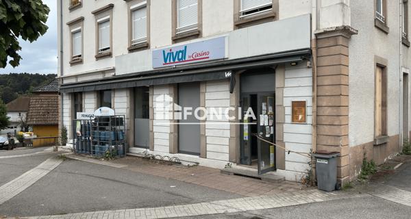 À vendre Local commercial 182 m² - Rougemont-le-château 90110