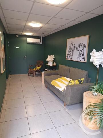 Immeuble à vendre  282 m 2   BRIVE LA GAILLARDE  - 19