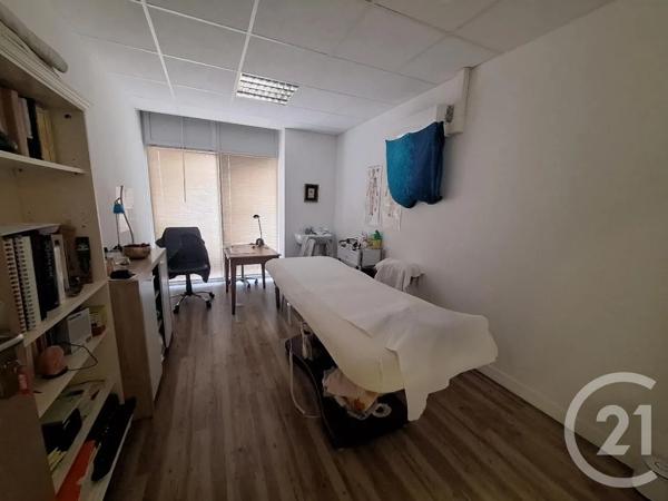 Immeuble à vendre  282 m 2   BRIVE LA GAILLARDE  - 19