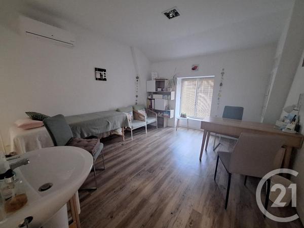 Immeuble à vendre  282 m 2   BRIVE LA GAILLARDE  - 19