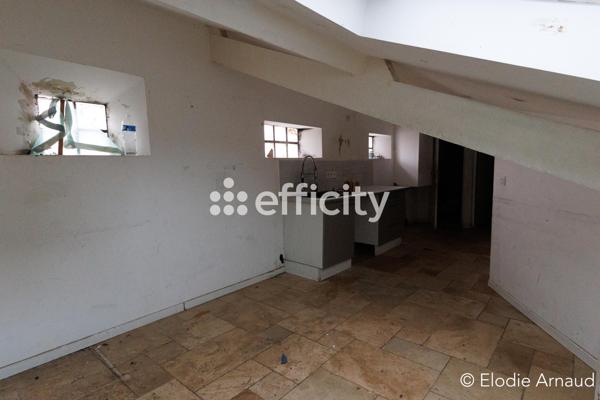 Maison 6 pièces - 210 m² Exclusivité efficity