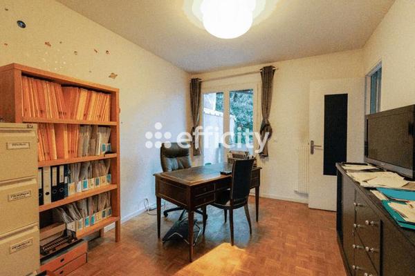 Maison 6 pièces - 210 m² Exclusivité efficity