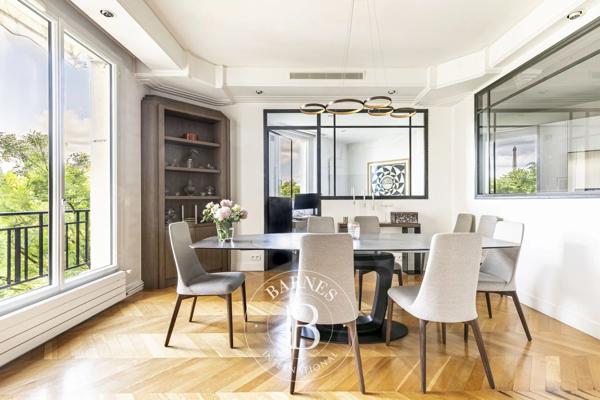 Paris 7ème, Appartement 3 Chambres -  155 m² à vendre