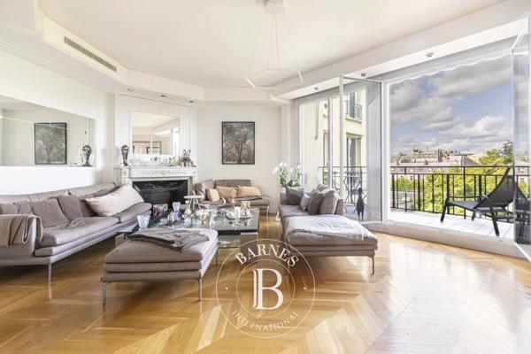 Paris 7ème, Appartement 3 Chambres -  155 m² à vendre