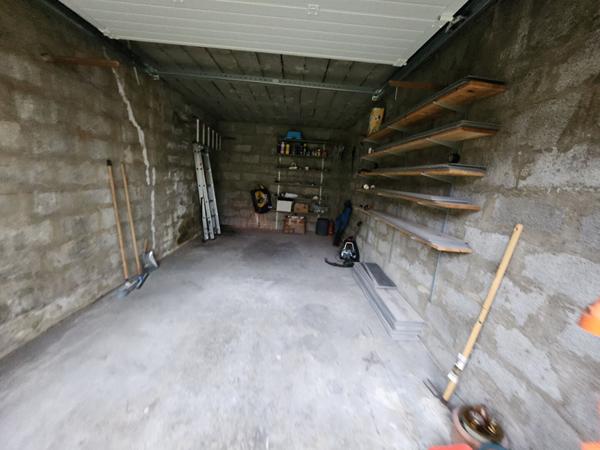 EXCLUSIVITE AVIGNON - GARAGE EN RESIDENCE PRIVEE - 16 M² - PORTE NEUVE SECURISANTE - LIBRE