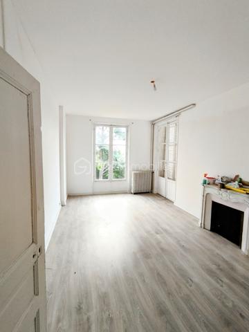 Maison de 480 m²