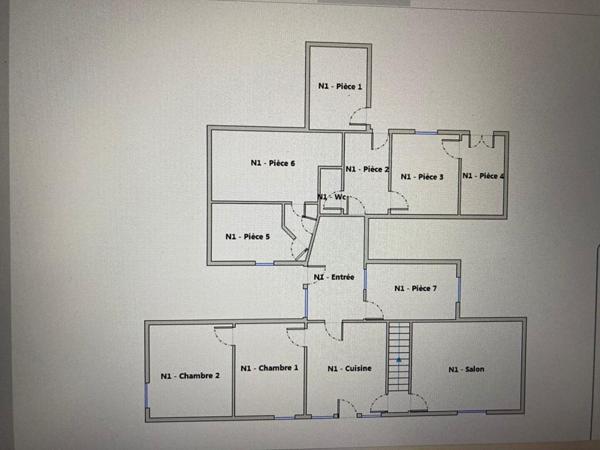 Maison de village dans le triangle Uzes/Nîmes/Alès 10 pièce(s) 153,45 m2