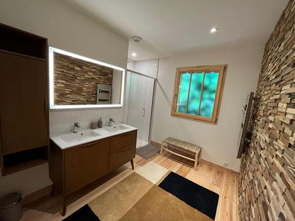 Propriété d'agrément Saint Julien En Born 14 pièce(s) 357 m2