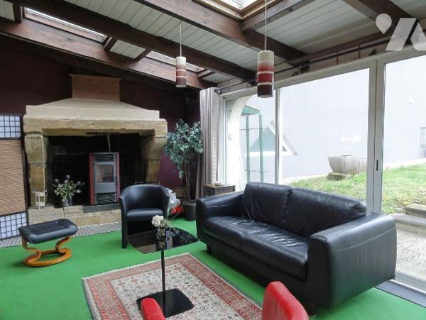 COSNES-ET-ROMAIN - MAISON F8 240 M²