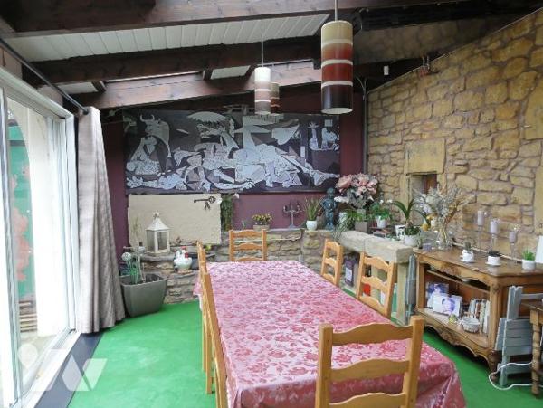 COSNES-ET-ROMAIN - MAISON F8 240 M²