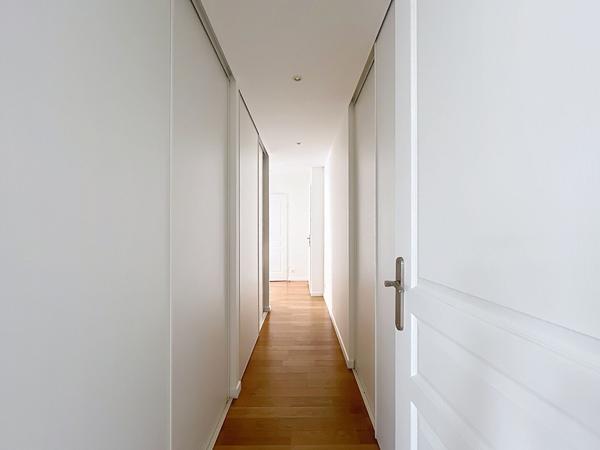 Appartement Suresnes 3 pièce(s) 72 m2