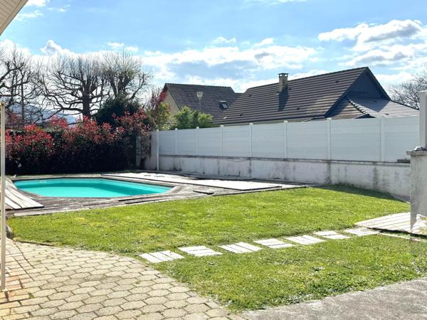 MAISON AU CALME de 130m² avec PISCINE