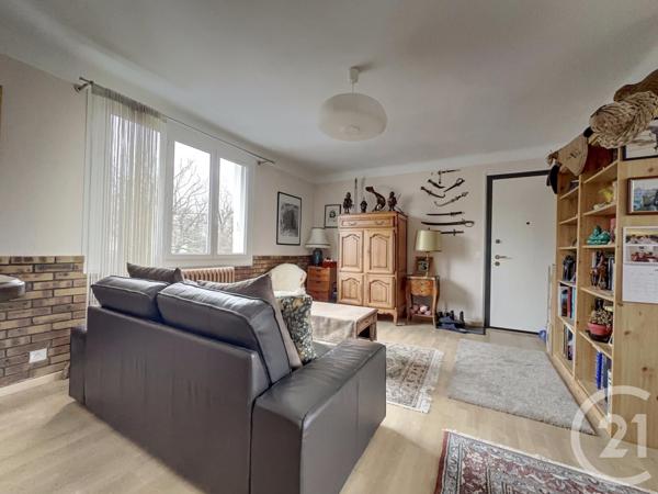 Appartement F4 à vendre  4 pièces - 68,94 m2 LA CELLE ST CLOUD - 78