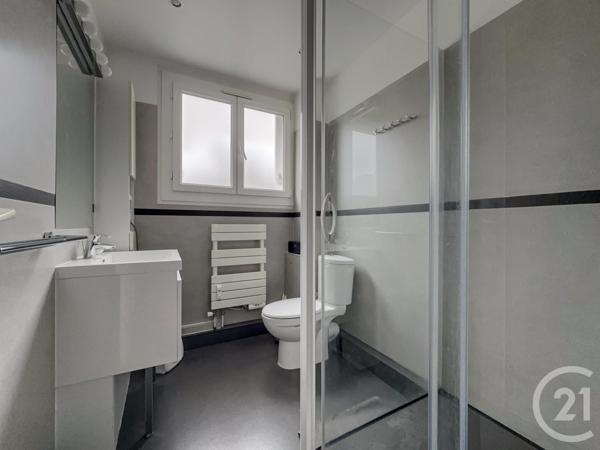 Appartement F4 à vendre  4 pièces - 68,94 m2 LA CELLE ST CLOUD - 78