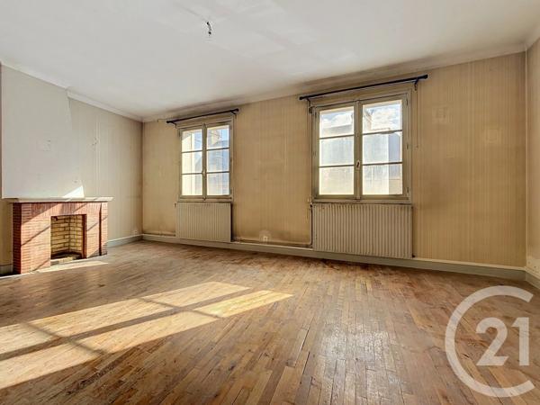 Appartement à vendre  8 pièces - 179,33 m 2   ARGENTAN  - 61