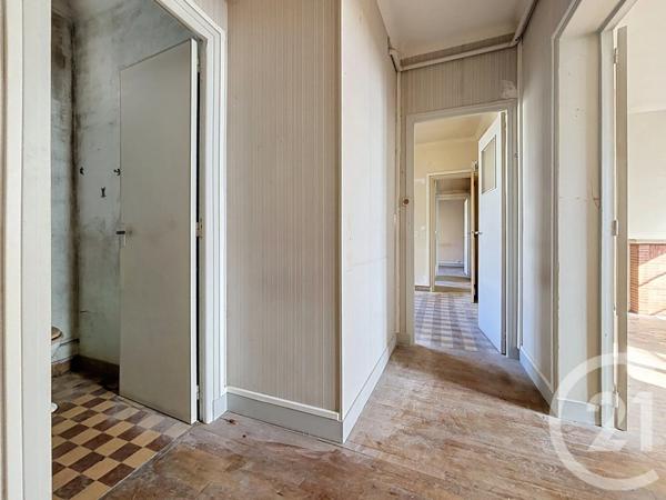 Appartement à vendre  8 pièces - 179,33 m 2   ARGENTAN  - 61