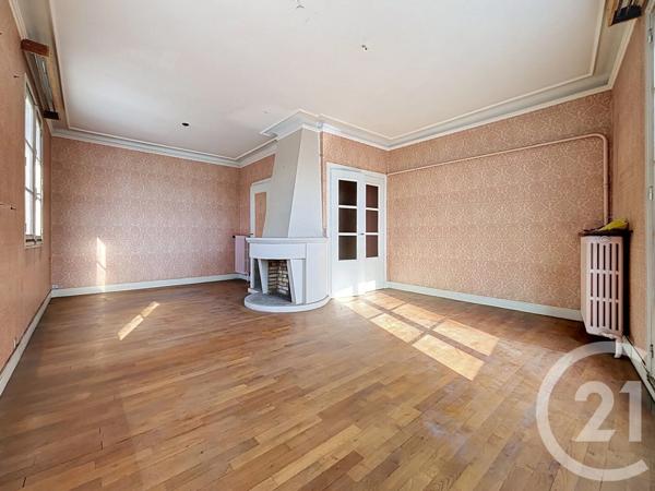 Appartement à vendre  8 pièces - 179,33 m 2   ARGENTAN  - 61