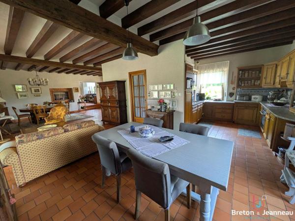 Propriété d'exception sur 1 ha 14 secteur Evron