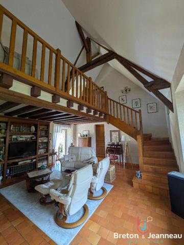 Propriété d'exception sur 1 ha 14 secteur Evron