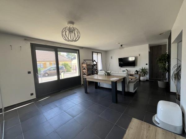 Vente / Maison de plain-pied à Romilly-sur-Seine (10100)