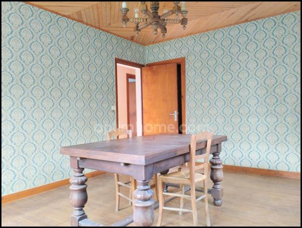 Votre futur cocon à Plestin-les-Grèves – Entre mer et centre-ville, une maison à fort potentiel vous attend !