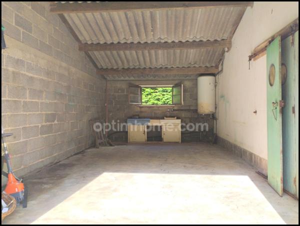 Votre futur cocon à Plestin-les-Grèves – Entre mer et centre-ville, une maison à fort potentiel vous attend !