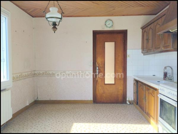 Votre futur cocon à Plestin-les-Grèves – Entre mer et centre-ville, une maison à fort potentiel vous attend !