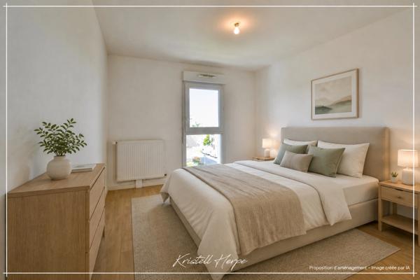 Dpt Loire Atlantique (44), à vendre REZE appartement T2 de 47m², dernier étage avec balcon et stationnement.