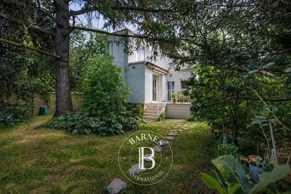 Saint-Maur-des-Fossés, Maison 4 Chambres -  150 m² à vendre
