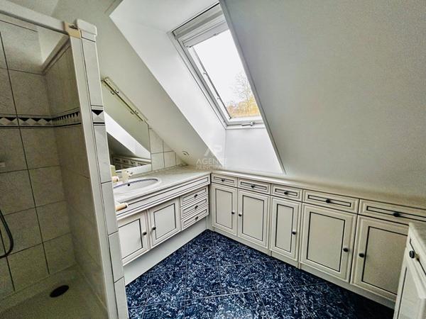 MAISON AU CALME ABSOLU 160 m2 €549 000 ** - Référence 1093