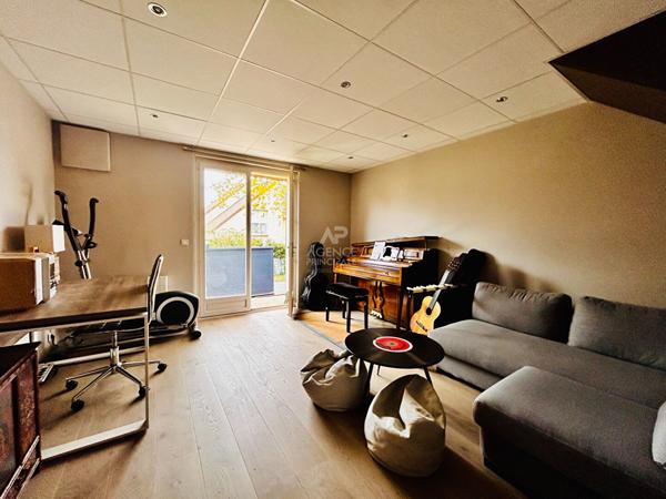 MAISON AU CALME ABSOLU 160 m2 €549 000 ** - Référence 1093