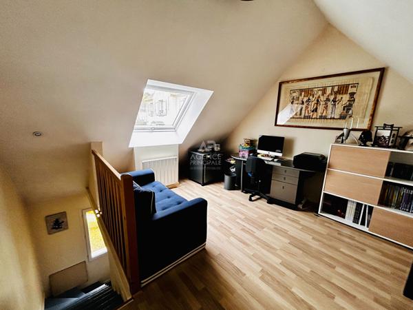 MAISON AU CALME ABSOLU 160 m2 €549 000 ** - Référence 1093