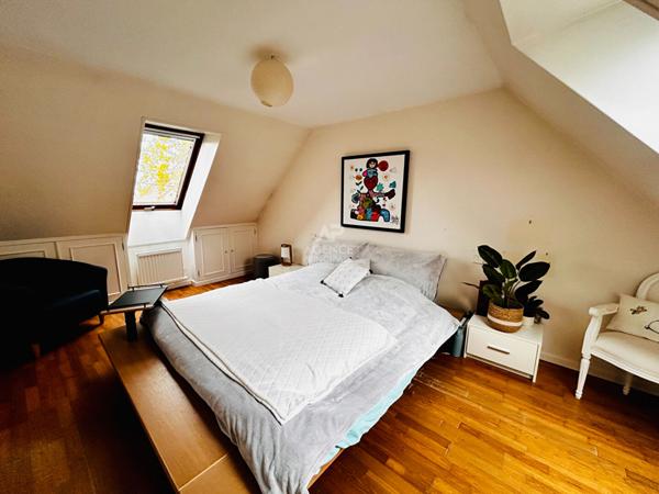 MAISON AU CALME ABSOLU 160 m2 €549 000 ** - Référence 1093